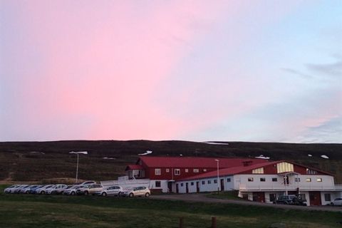Narfastaðir Guesthouse