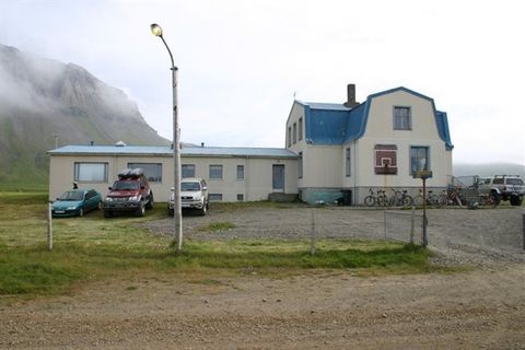 Finnbogastadaskoli