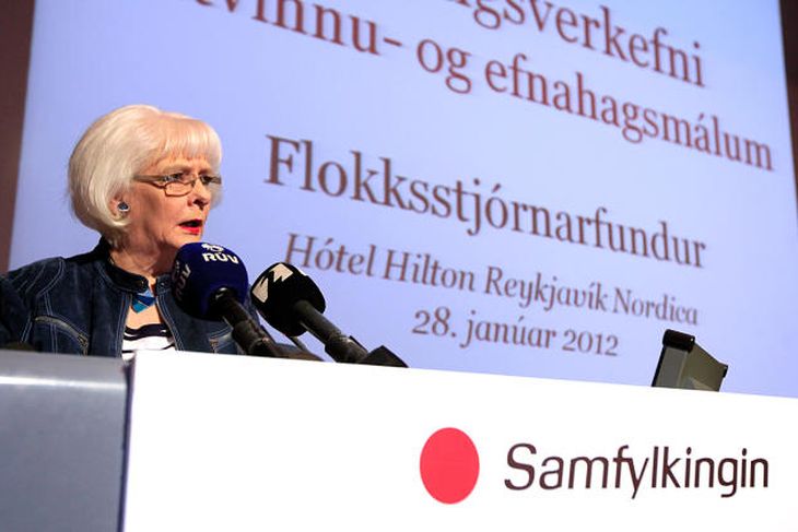 Jóhanna Sigurðardóttir, formaður Samfylkingarinnar og forsætisráðherra, setti fundinn í morgun.