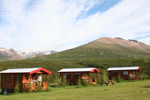 Stóra-Sandfell Travel Service