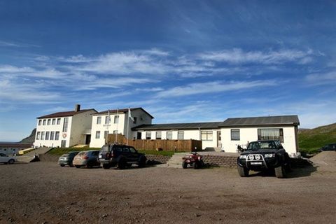 Hotel Breiðavík at Látrabjarg