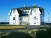 Höfði. The monument would be placed near the ocean on the other side of the building.