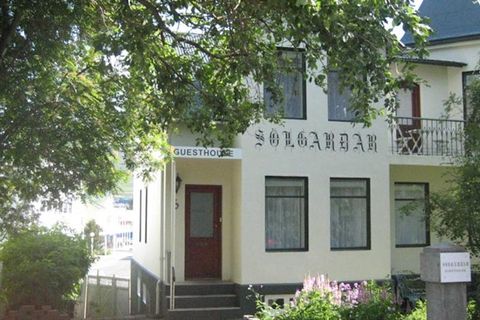 Guesthouse Sólgarðar