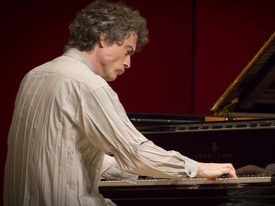 Paul Lewis - Solo Recital