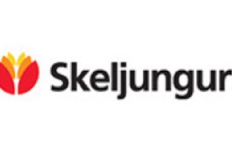 Fáskrúðsfjörður - Bus stop (Shell-Service Station) - Public transport-HBA-Sterna