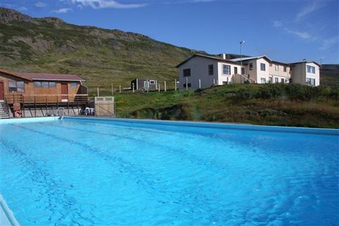 Laugarhóll Swimming pool