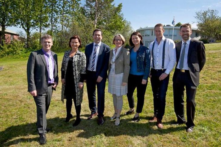 Nýr meirihluti Sjálfstæðisflokks og Bjartrar framtíðar í Kópavogi.