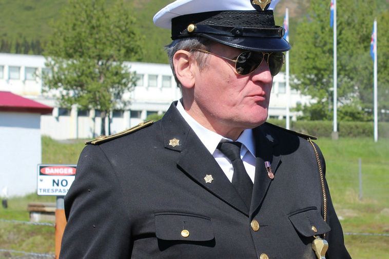 icelandic policeman wears same sunglasses for thirty years