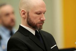 Breivik í dómsal í janúar.