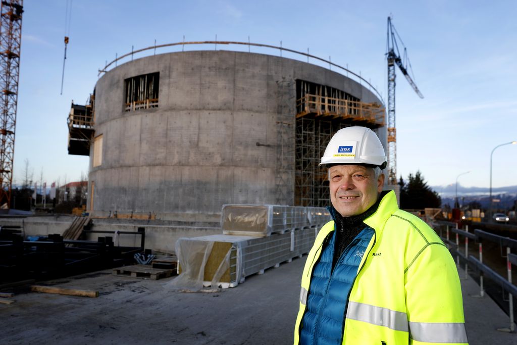 Framkvæmd Ístak vinnur nú að uppbyggingu Húss íslenskra fræða á Melunum og mun skila því fullbúnu.