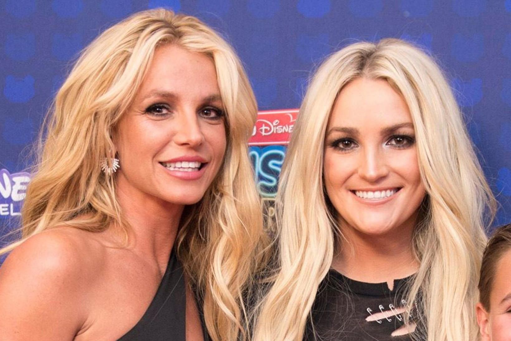 Systurnar Britney (t.v.) og Jamie Lynn Spears.