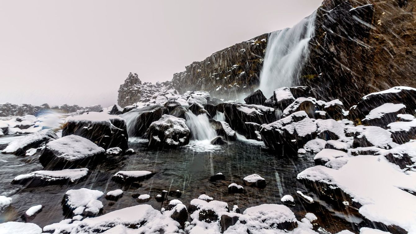 The serene comfort of hot and cold