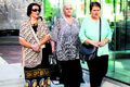Vilja bætur Fulltrúar Mæðra Srebrenica voru viðstaddir réttarhöldin.