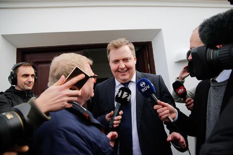 PM Gunnlaugsson emerging from his meeting with the President.