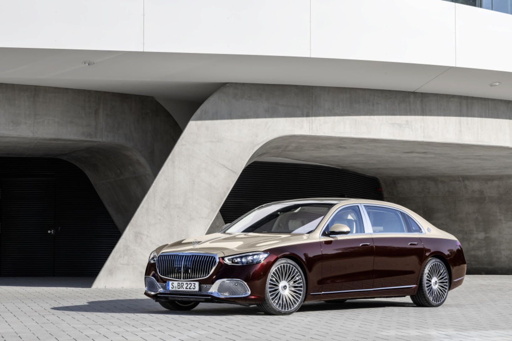 Mercedes benz maybach s